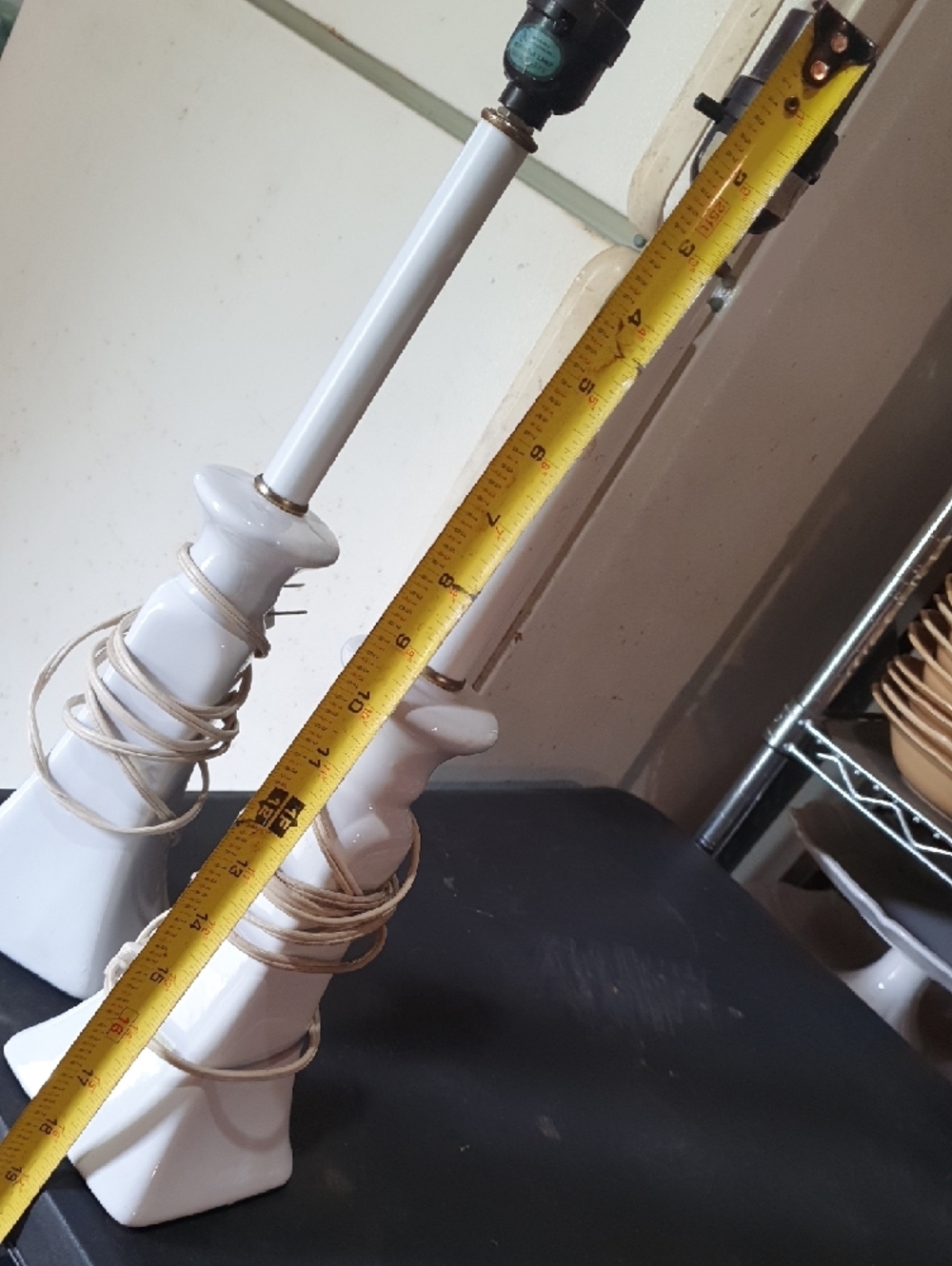 Ceramic White Table Lamp with Glossy Finish - Picture 4 of 7